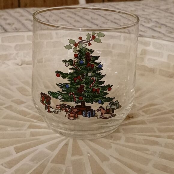Set of 6 Luminarc Noel Christmas Tree Glasses - 6 Oz - Picture 3 of 9